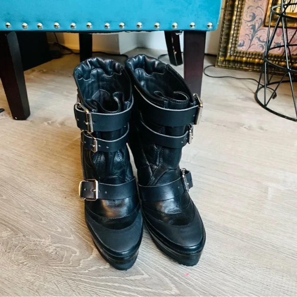 Burberry Black Quilted Patent Platform Ankle Boots with Buckles - Picture 6 of 16